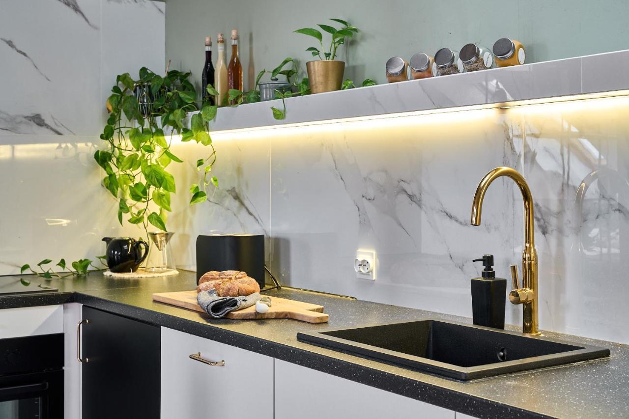 Apartament Flowers - Centrum Poznania 外观 照片
